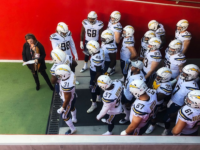 欧冠半场：布兰特、阿利萨米破门，多特1-1博德闪耀